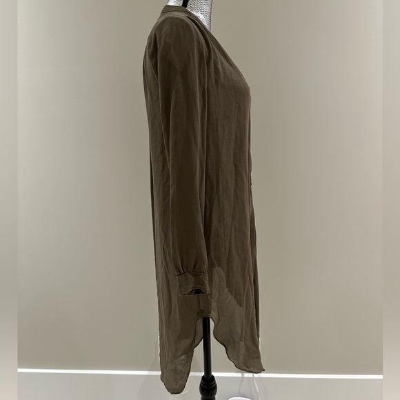 T.Babaton silk blouse - Picture 4 of 5